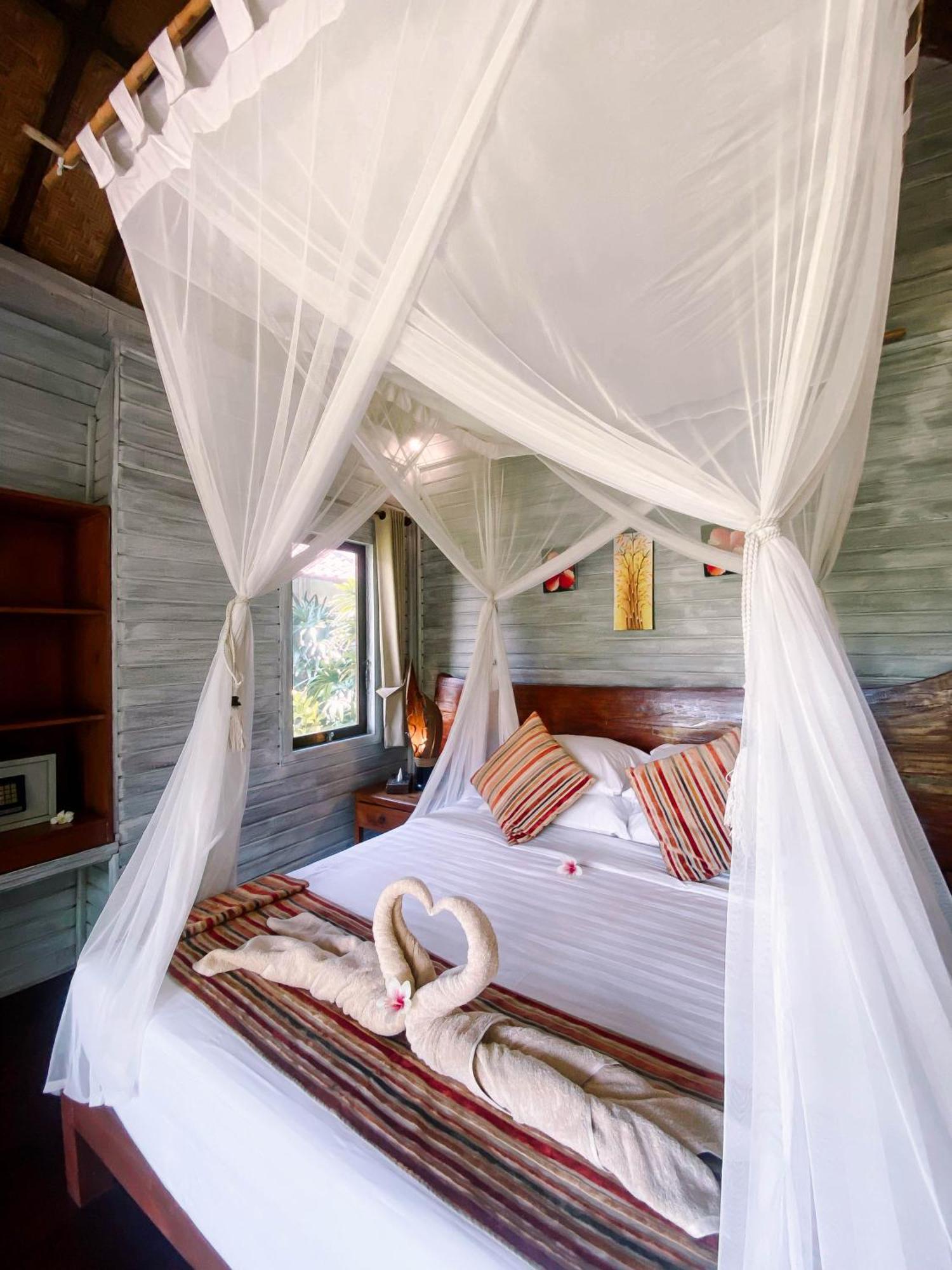 Abian Huts Dream Beach Lembongan Eksteriør billede