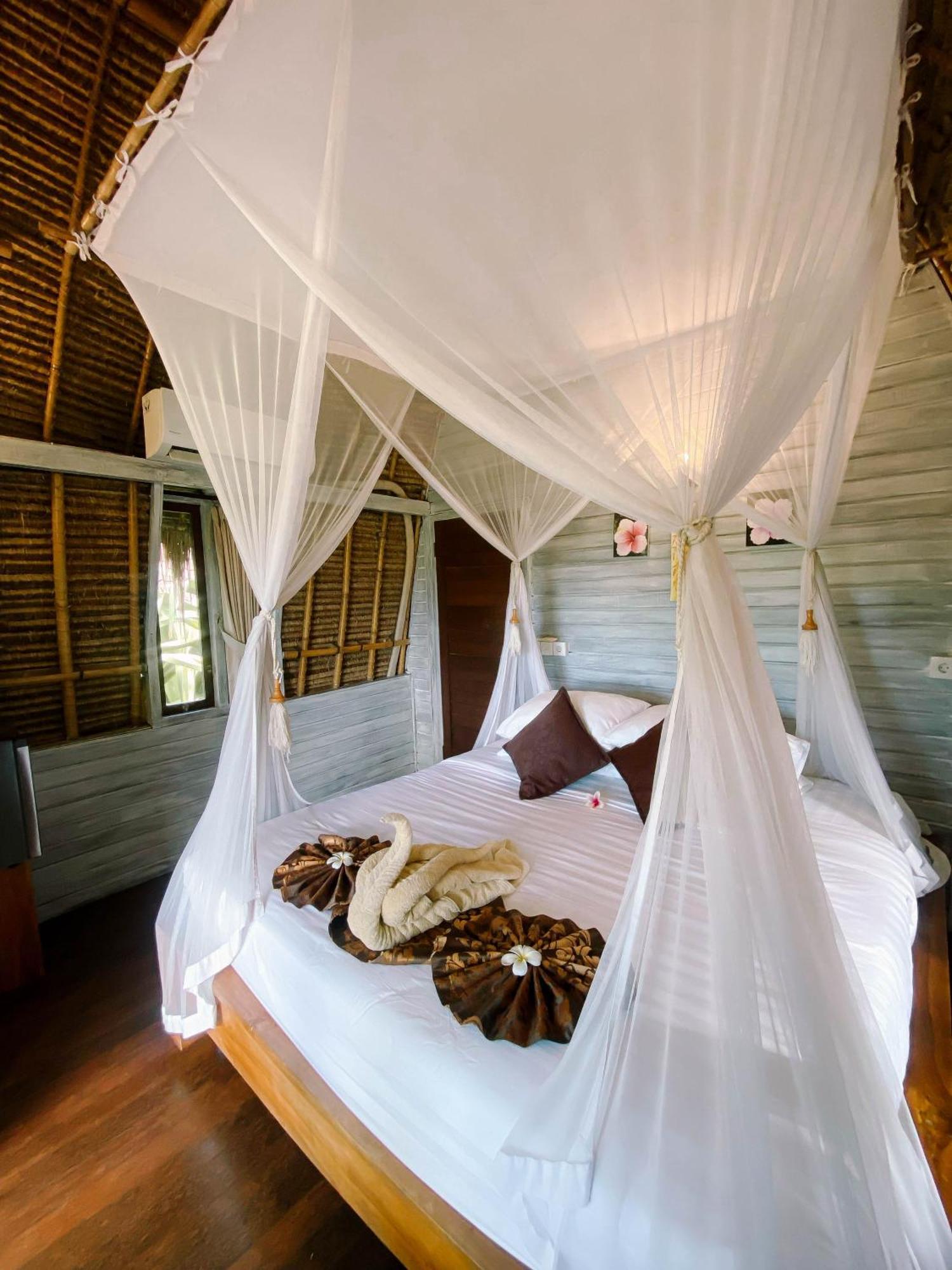 Abian Huts Dream Beach Lembongan Eksteriør billede